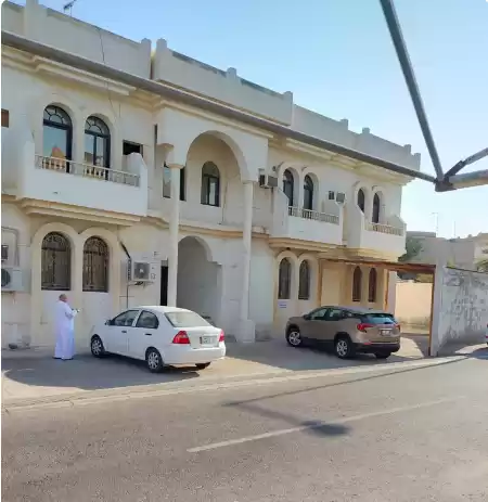 سكني عقار جاهز 2 غرف  نصف مفروش شقة  للإيجار في الدوحة #7434 - 1  صورة 